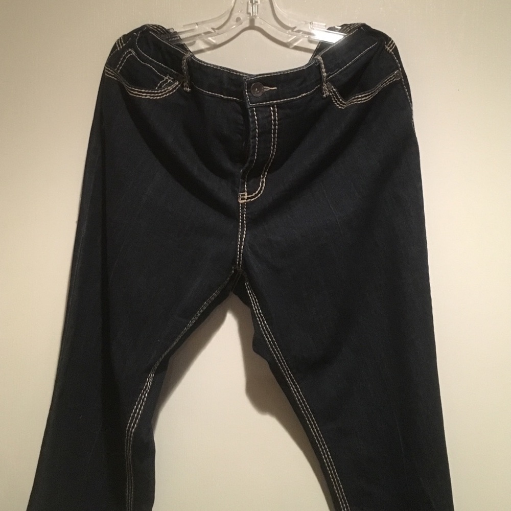 Nine West Date Night - Bootcut Jeans. EUC